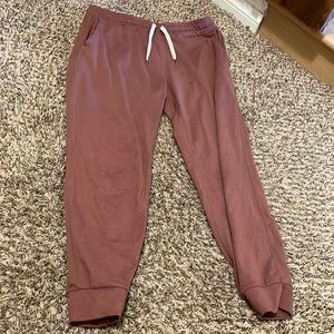 Vuori Joggers Size Small